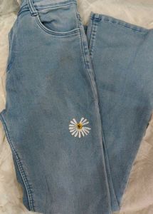 Light Blue Denim Bootcut Jeans for Women🌸