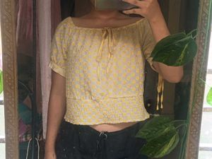 milkmaid floral top