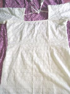 Chikenkarri Cotton ( Short Kurti)