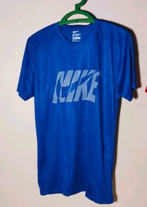 Nike And Puma T-shirt Combo