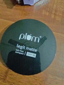 Plum Legit Matte Compact