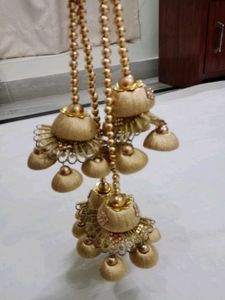 Lehanga Latkan Golden