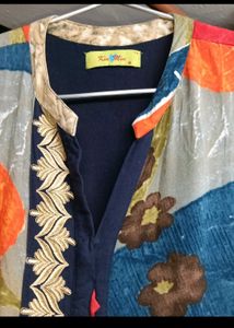 Blue & Red Beautiful  Half Sleeves Kurti