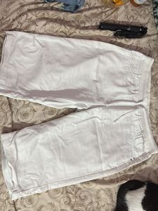 White Capri Pants