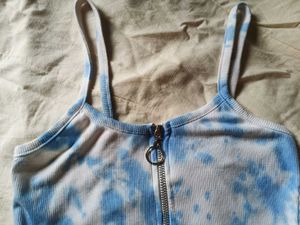 Tie-Dye Zip Crop Top