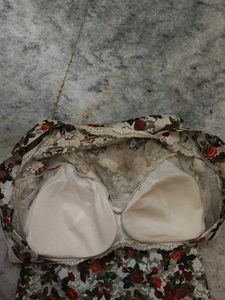 Padded Lace Floral Top Stretchable