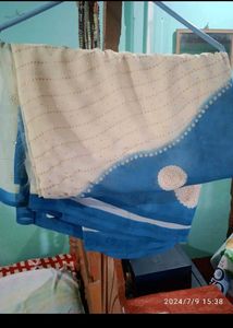 2 sarees Very Pretty With 1 Blouse Piece