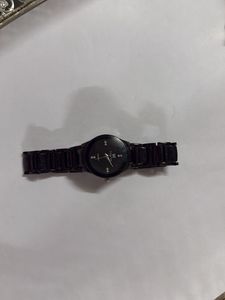 Elegant Black Wrist Watch