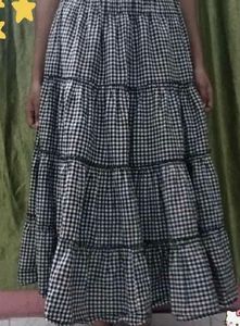 Gingham pinterest black and white skirt
