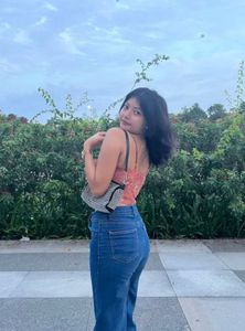 Woman Floral Print Top