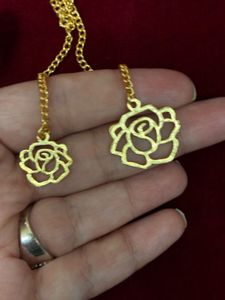 Rose Necklace