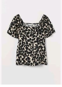 HnM Puff Sleeves Top
