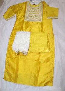 Yellow Embroidered Salwar Kameez