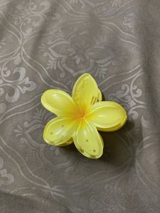 Yellow Daisy Hair Clip