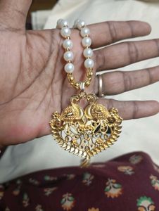 Pearl Necklace Set