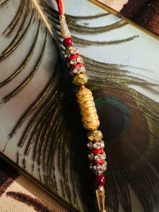 Rakhiii