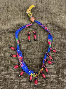 Unique Necklace & Earring Set