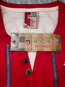 Tshirt With Three Fourth Shorts For 3 To 4 Year