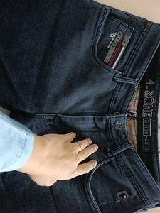 4-Zone Denim Jeans
