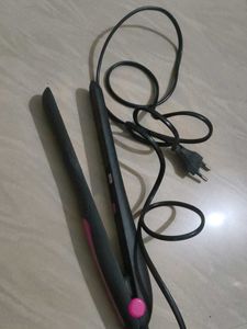 Kemei Hair Straightener - Used but in Good Working