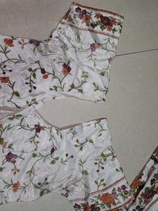 Cotton Saree With Blouse