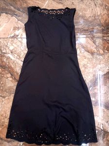 Chic Black Dress