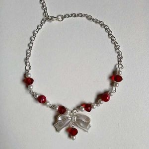 Red Bead Bow Necklace