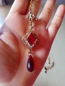 Stylish Necklace with ear rings