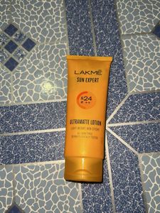 Lakme Sun Expert PASPF 24 ++ New