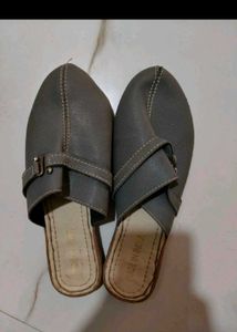 Gray Mule Slides - Casual Comfort
