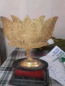 Lotus Showpiece
