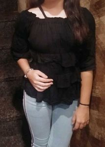 STYLISH Black Top❣️🔥