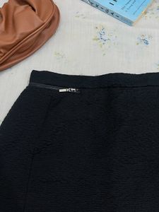 Black Skirt