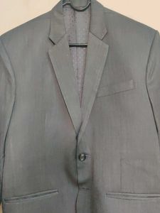 Men&#39;s Gray Full Suit Tailored Fit