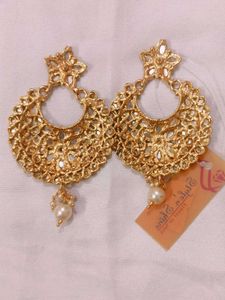 Gold Chandbali Earrings