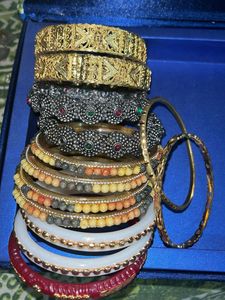 Assorted Bangle Set 13