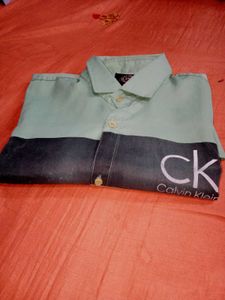 Calvin Klein Color Block Shirt💓