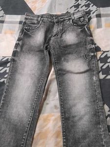 Stylish Grey Jeans