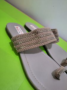 Beautiful Gray Flat Chappals