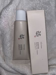 unused sunscreen /opened seal.