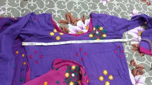 Double Shade Dupatta With Kurta