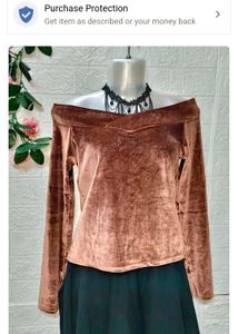 Black Tie-Front Crop Top