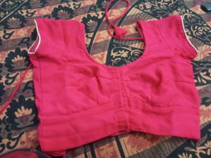 Beautiful Hot Pink Blouse 💗🌸