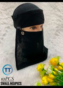 Short Nosepiece With Locket