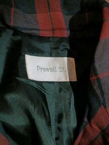 Plaid Blazer. shoulder pads attached