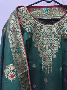 Royal Green Banarasi Kurta Set