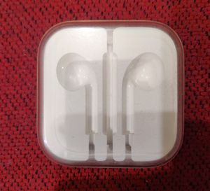 Apple Earphone Case Cover