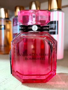 Victoria's Secret Bombshell Eau De Parfum