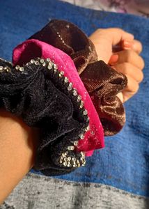 Hair Scrunchies 🎀
