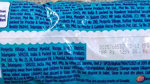 Pampers New Born Baby Diapers